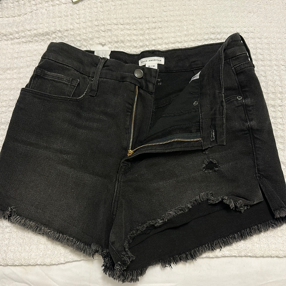 Good American Black Shorts